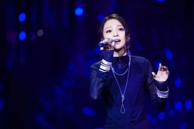 ​张韶涵唱赵雷的《阿刁》惊艳全网，挖掘背后的感人故事