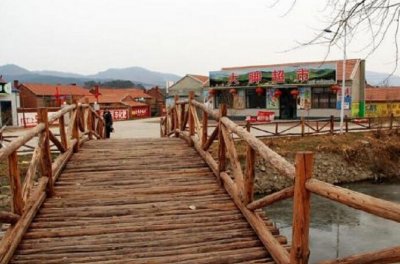 ​乡村爱情9的拍摄地，大脚的超市 广坤的小驴车还要收费