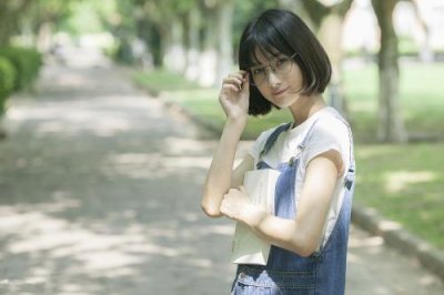 ​怎么追初中时候暗恋的女同学？