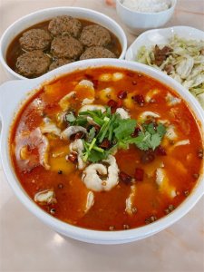 ​海里的鲫鱼，肉多鱼刺少，肉质比鲈鱼还嫩，教你这样做太开胃了