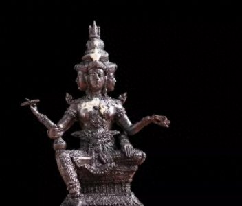 ​曼谷四面佛：成功人士的祈福秘密