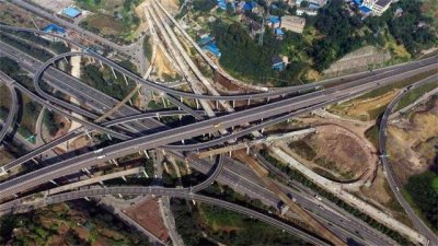 ​开导航也会走错？重庆最复杂立交桥！