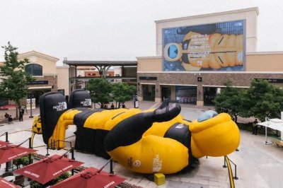 ​购物圣地八达岭奥莱与北面【超大号】的潮流碰撞