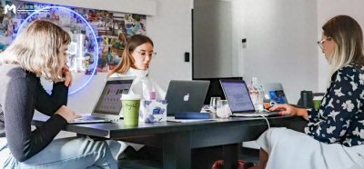 ​一场“表情包大战”，为何让海尔CEO成了顶流？