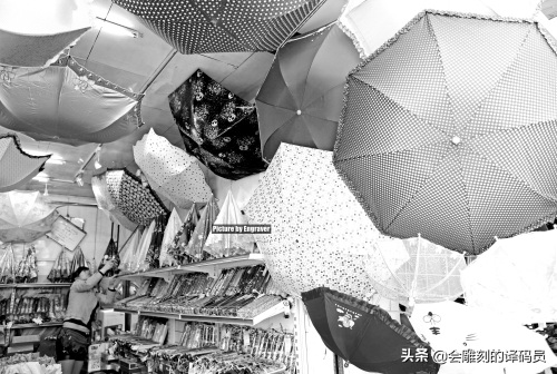 喧嚣声叫卖声 这里曾经是贵阳市最繁华的商业街