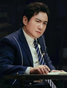 ​沈腾与马丽 中国影史最高票房男女主演，演绎魅力与实力的完美结合