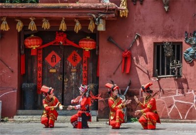 ​云南民族村，民族文化的大观园，与石林齐名，当地人却不去