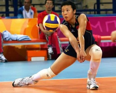 ​近二十年中国女排队长都有谁？朱婷一骑绝尘