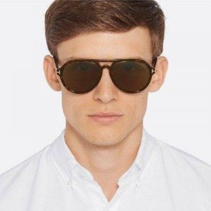 ​元旦将至 你需要一款度假墨镜 男士单品篇