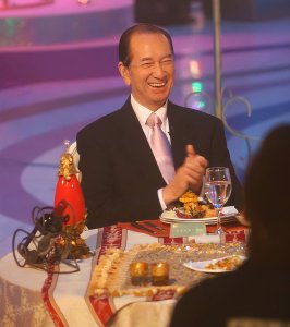 ​赌王11个女儿：一个成疯婆子、1个成香港女首富，2个甘当老姑娘