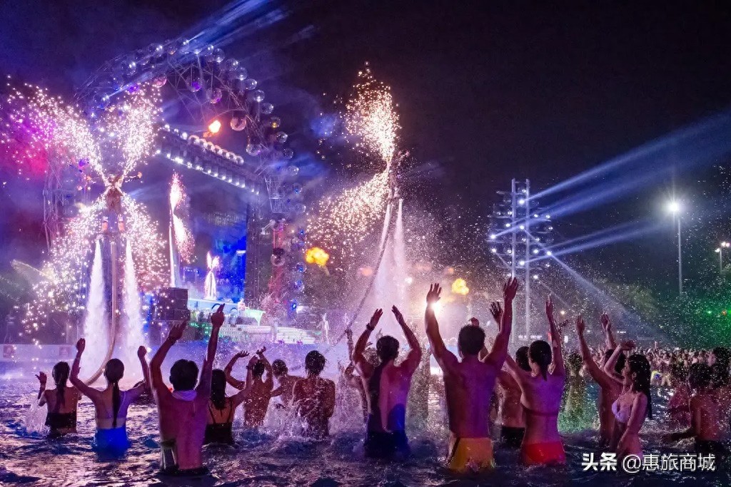夏日撒欢攻略！国内8大超嗨水上乐园盘点