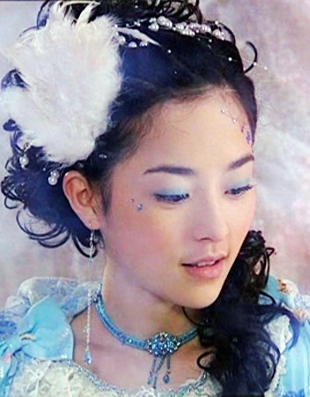 这位叫“雪精灵”的古装美女子,还真是人如其名的冰雪仙子一枚