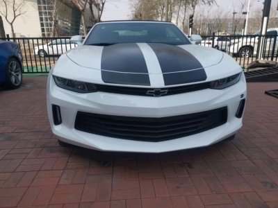 ​全新雪佛兰科迈罗敞篷跑车 实拍解析