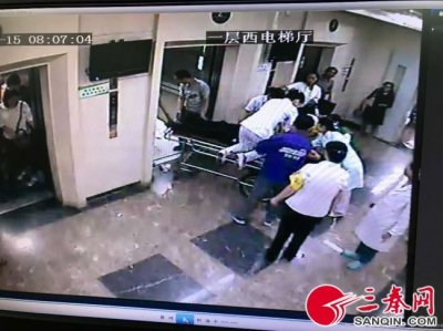 ​“女汉子”徒手抢救大吐血患者