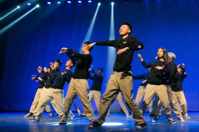 ​你被今晚的萌娃街舞刷屏了么？！（内附街舞高清图片）